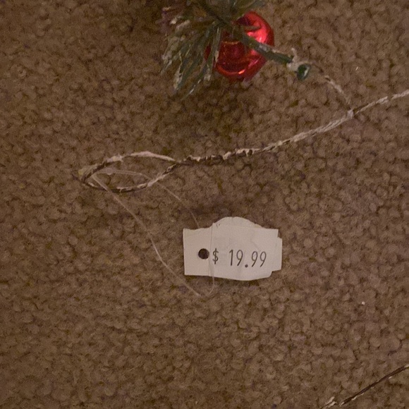 Snowy Garland with Red Jingle Bells - Picture 3 of 5